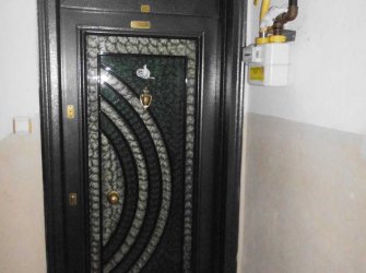 Kilis Kartalbey Mahallesi Cadde Üzerinde Satılık Daire