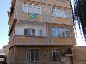 KİLİS KARATAŞTA SATILIK DAİRE 