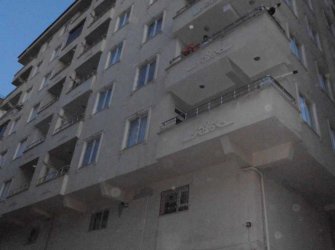 KİLİS'TE ESKİ HASTANE KARŞISINDA SATILIK EŞYALI 1+1 STÜDYO DAİRE