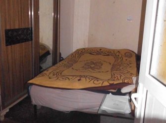 KİLİS KÜÇÜK ÇARŞIDA SATILIK HAVUŞLU MÜSTAKİL EV