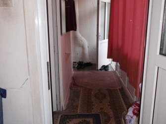 KİLİS KÜÇÜK ÇARŞIDA SATILIK HAVUŞLU MÜSTAKİL EV