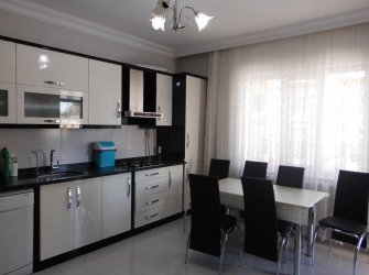 KİLİS ESKİ BEŞEVLERDE YENİ HASTANE YANINDA SATILIK DAİRE