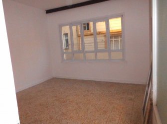 KİLİS KARATAŞ ESKİ KARAKOL KARŞISINDA SATILIK DAİRE 