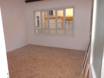 KİLİS KARATAŞ ESKİ KARAKOL KARŞISINDA SATILIK DAİRE 