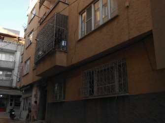 KİLİS'TE İSMET PAŞA MAHALLESİNDE SATILIK GİRİŞ KAT  DAİRE