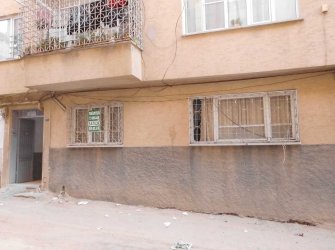 KİLİS'TE İSMET PAŞA MAHALLESİNDE SATILIK GİRİŞ KAT  DAİRE