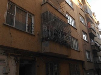 KİLİS'TE İSMET PAŞA MAHALLESİNDE SATILIK GİRİŞ KAT  DAİRE