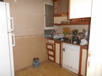 KİLİS'TE İSMET PAŞA MAHALLESİNDE SATILIK GİRİŞ KAT  DAİRE