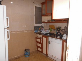 KİLİS'TE İSMET PAŞA MAHALLESİNDE SATILIK GİRİŞ KAT  DAİRE