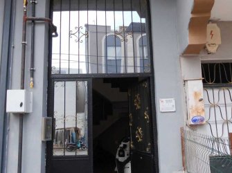 KİLİS ESKİ BEŞEVLERDE SATILIK TEMİZ DAİRE