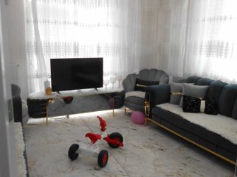 KİLİS ESKİ BEŞEVLERDE SATILIK TEMİZ DAİRE