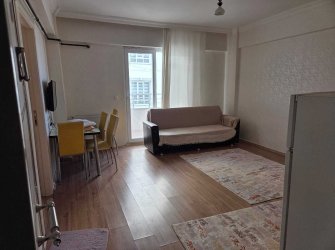 KİLİSTE ESKİ HASTANE YOLUNDA 1+1 EŞYALI SATILIK DAİRE
