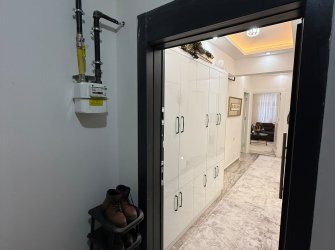 KİLİS ÇEVRE YOLU TARAFINDA BEYAZ KÖŞK DÜĞÜN SALONU ARKASINDA LÜX SATILIK DAİRE