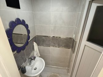 KİLİS ÇEVRE YOLU TARAFINDA BEYAZ KÖŞK DÜĞÜN SALONU ARKASINDA LÜX SATILIK DAİRE