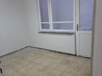 KİLİS'TE SATILIK GİRİŞ KAT DOĞALGAZLI DAİRE