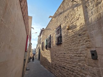 KİLİS ULU CAMİ YANINDA SATILIK TARİHİ KONAK 