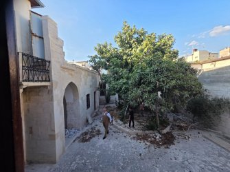 KİLİS ULU CAMİ YANINDA SATILIK TARİHİ KONAK 