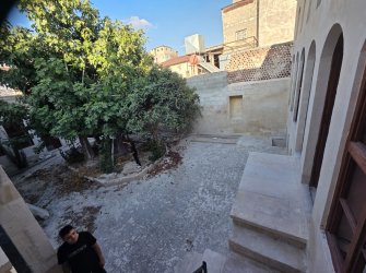 KİLİS ULU CAMİ YANINDA SATILIK TARİHİ KONAK 