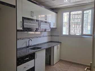 KİLİS'TE KERVAN DÖNER ARKASINDA GİRİŞ KATTA  SATILIK TEMİZ EV